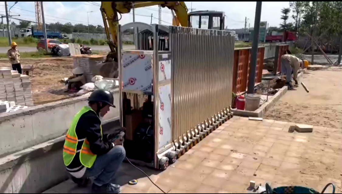 cổng xếp inox 304 nhập khẩu