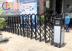 Cửa Cổng Xếp CTP 12