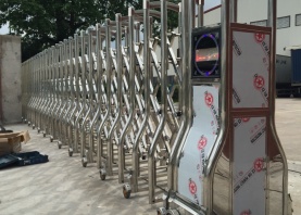 Cửa Cổng Xếp CTP 15