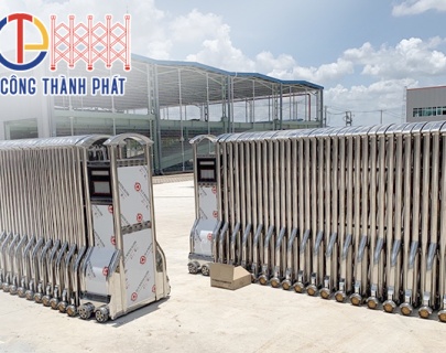 Cửa Cổng Xếp CTP 11