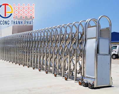 Cửa Cổng Xếp CTP 05