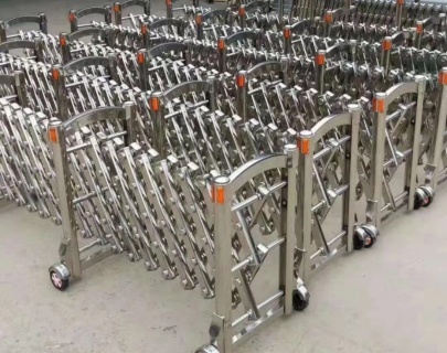 Cửa Cổng Xếp CTP 17