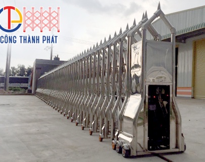 Cửa Cổng Xếp CTP 06