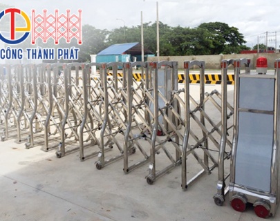 Cửa Cổng Xếp CTP 08