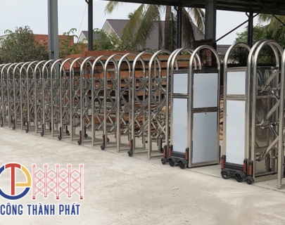Cửa Cổng Xếp CTP 07